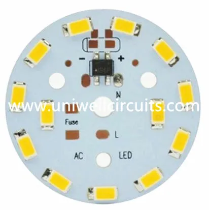 Aplicație cu tuburi LED PCB din aluminiu
