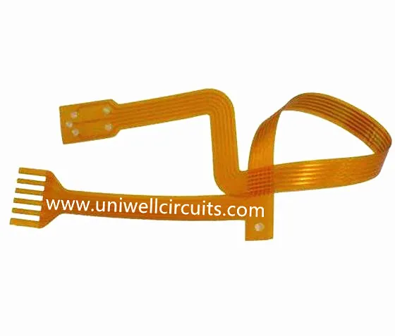 Placă de circuite flexibile multistrat